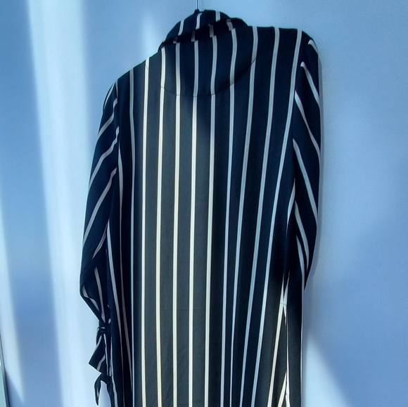 Black Cardigan with White Stripes - Picture 2 of 3